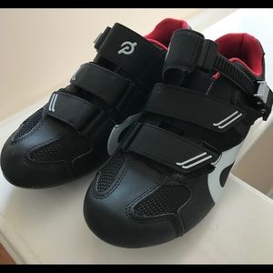 Peloton spin shoes